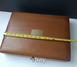 Oneida Community Plate Silverplate Flatware Set 68 Piece Grosvenor & Naken Chest