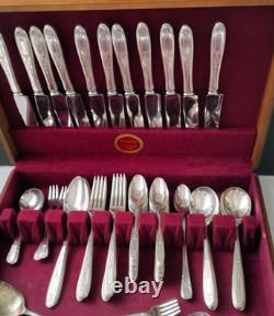 Oneida Community Plate Silverplate Flatware Set 68 Piece Grosvenor & Naken Chest