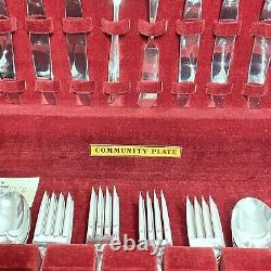 Oneida Community Silver Flowers 8 Place Setting 57 pieces with Community Chest