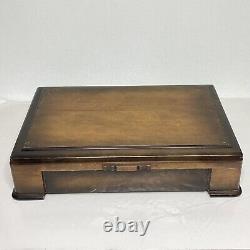 Oneida Community Silver Flowers 8 Place Setting 57 pieces with Community Chest