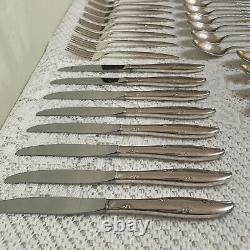 Oneida Community Silver Flowers 8 Place Setting 57 pieces with Community Chest