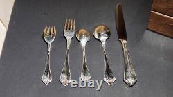 Oneida King James 1881 Rogers 58 Piece Set Service For 8 Flatware Silverplate