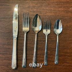 Oneida Milady Silver Plate Flatware Set with Chest 56 pc