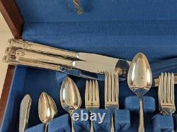 Oneida Prestige DISTINCTION 80 Pc Service for 11 Silverplate Flatware Set 1945