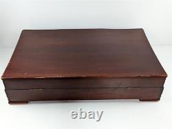 Oneida Prestige DISTINCTION 80 Pc Service for 11 Silverplate Flatware Set 1945