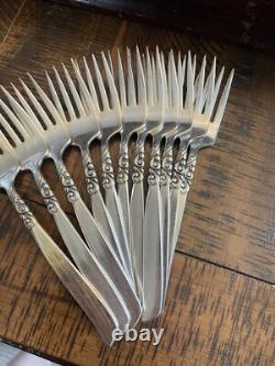 Oneida SOUTH SEAS Silverplate 1955 Silverware Flatware 69 piece Set