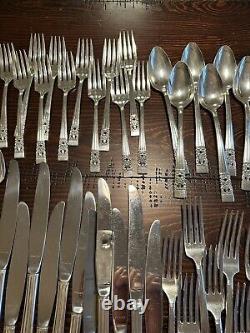 Oneida Silver plated Coronation 1936 Service for Twelve 60 pc Set Silver Plate