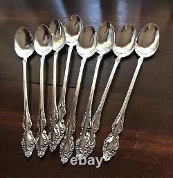 Oneida Silverplate 1881 Rogers Baroque Rose Silverware. Flatware 57 Piece Set