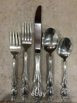 Oneida's Most Beautiful Pattern Baroque Rose Silverplate Flatware Service for 12