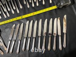 Paul Revere Community Plate 46 pieces silverplate flatware set nice! Oneida