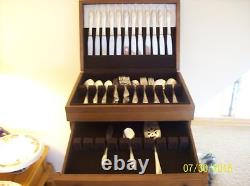 Queen Bess 1946 Silverplate 71 Piece Set Tudor Community Oneida Flatware
