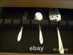 Queen Bess 1946 Silverplate 71 Piece Set Tudor Community Oneida Flatware