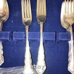 REED BARTON DRESDEN ROSE SILVERPLATE SET FLATWARE W Anti Tarnish Chest BOX 39
