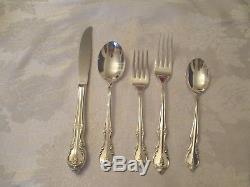 ROGERS & BROS. (IS) REINFORCED PLATE 68 PC FLATWARE SET withBOX SOUTHERN SPLENDOR