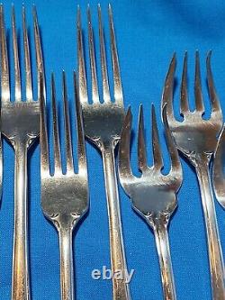 Reed and Barton Highlands 57 Piece Silverplate Flatware Set