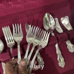 Reed and barton Mirrorstele 39pc Silver-plate set With Chest, 1945 Festivity