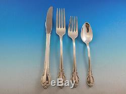 Remembrance by 1847 Rogers Silverplate Flatware Set for 12 Service 134 Pieces
