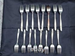 Rogers & Bro Exquisite Reinforced Plate IS Set Of 55 Silver Flatware Serving And