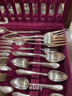 Rogers Bros 1847 First Love Silverware 12 Settings + Serving Pcs + Box 84 Pcs