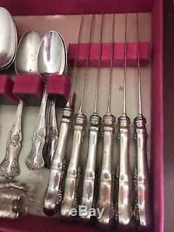 Rogers Bros. 1847 Vintage Silver Plated Pattern (Grapes) Set In Box 42 Pieces