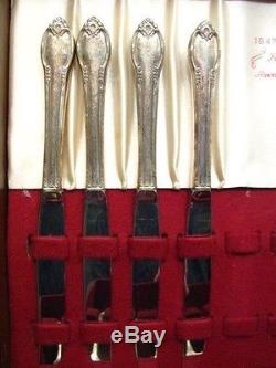 Rogers Remembrance 59 pc Silver Plate Flatware Set withBox Heavy Weight C