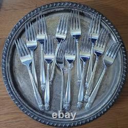 Service for 12 DANISH PRINCESS Silverplate Holmes & Edwards Flatware Set in Case