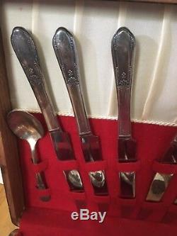 Set 1847 Rogers Bros Silver Plated Flatware 49 pcs svc/8 withBox