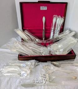 Silver Arbor SilverplateOneida76 Piece Set12 Place Settings + Serving Pcs NOS