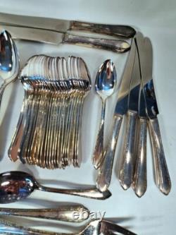 Silver Plate Flatware Set 78 pieces Oneida Madelon Pattern