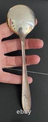 TUDOR QUEEN BESS II Silverplate Flatware Set Of 66 ONEIDA COMMUNITY +Serving