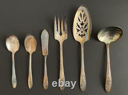 TUDOR QUEEN BESS II Silverplate Flatware Set Of 66 ONEIDA COMMUNITY +Serving