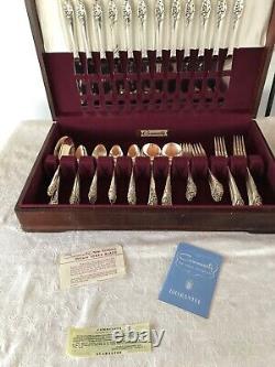 VINTAGE COMMUNITY SILVER PLATE FLATWARE SET by ONEIDA w BOX, 1950