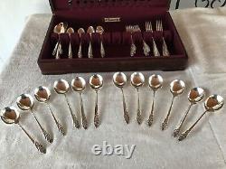 VINTAGE COMMUNITY SILVER PLATE FLATWARE SET by ONEIDA w BOX, 1950