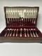 VTG 1847 Rogers Bros Rememberance Silver Plate Service For 12 WALNUT CASE 70 Pc