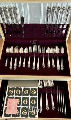 VTG 1951 ONEIDA Silverplate DISTINCTION Flatware Set 68pc Serve 9 -7pc Place Set
