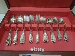 Vintage 1847 ROGERS BROS Silverplate Flatware Set 50 Pc In Wooden Box