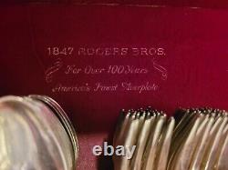 Vintage 1847 Rogers Brothers Silverware Set 102 Piece Wood Case Eternally Yours