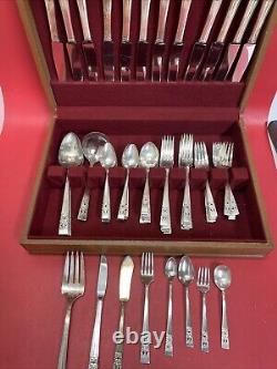 Vintage 75 pc Community Silver Plate Flatware