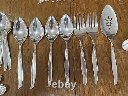 Vintage Oneida Community Silverplate Winsome 96 Piece Flatware Collection