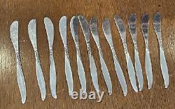 Vintage Oneida Community Silverplate Winsome 96 Piece Flatware Collection