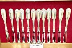 Vintage Oneida Silversmiths Community Heirloom Shell Silverplate Flatware Set