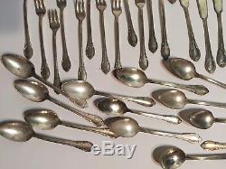Vintage Remembrance Silverplate Silverware Lot Rogers 1847 71 Pieces