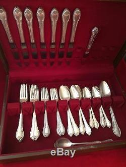 Vintage Rogers Bros Is 1847 Remembrance Silverware 54 Pieces with Chest