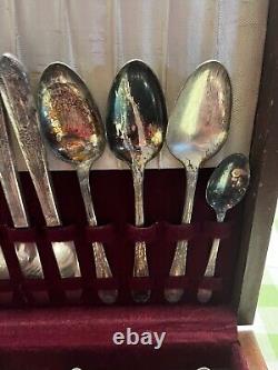 Vintage WM ROGERS Silver Plate 71 Pc. Flatware Set Silverware