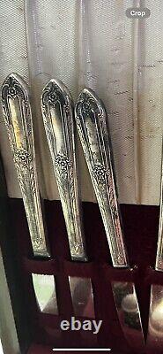 Vintage WM ROGERS Silver Plate 71 Pc. Flatware Set Silverware