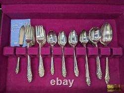 Vtg 1950 60 Piece Oneida Community Evening Star Silverware Service for 8 with Case