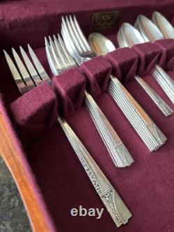 Vtg King Edward Silverplate 35 Pc Silverware & Serving Set Storage Box 1930's