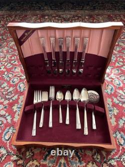 Vtg King Edward Silverplate 35 Pc Silverware & Serving Set Storage Box 1930's