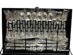 Vtg WM Rogers & Son Flatware Silver Plated 62 Pc. Enchanted Rose Set Never Used