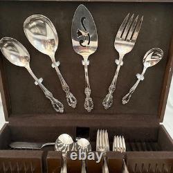 WM Rogers Mfg Co Original Rogers GRAND ELEGANCE Silver Plate Flatware 65 piece +